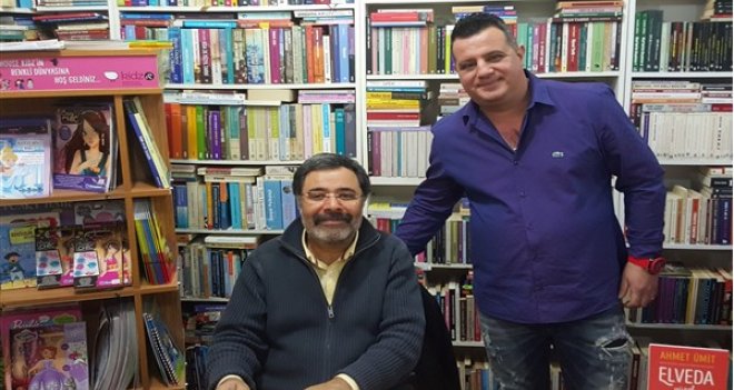 Ahmet Ümit Karşıyakalı okurlarıyla buluştu