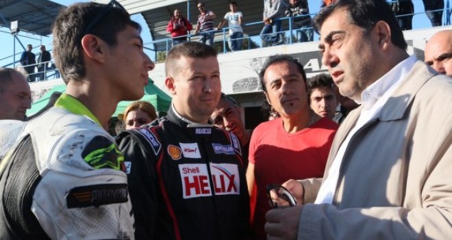 AK Parti İzmir Milletvekili Rıfat Sait İzmir Park’ı ziyaret etti