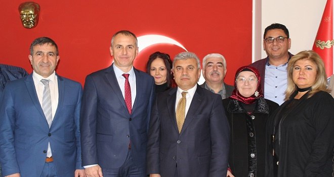 Ak Parti Karşıyaka, İlçe Emniyet Müdürünü ziyaret etti