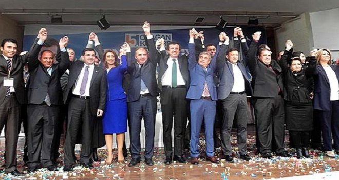 İşte Ak Parti Karşıyaka İlçe Yönetimi...