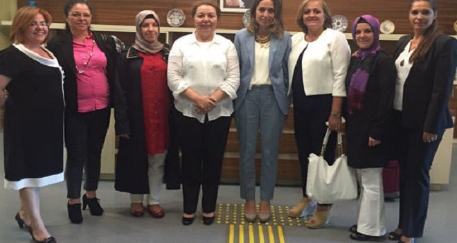 Ak Parti Karşıyaka Kadın Kolu Başkanı belli oldu