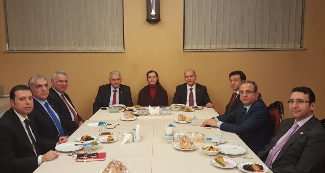 AK Partili vekiller İzmir'in sorunlarını konuştu