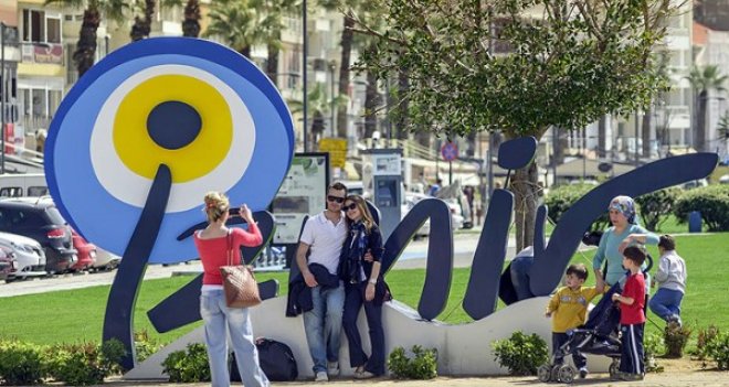 Akdeniz İzmir’de buluşuyor