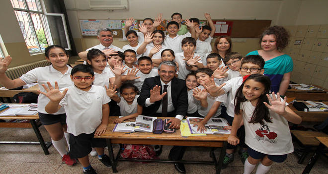 Akpınar'a ''Çocuk Dostu Başkan'' ödülü