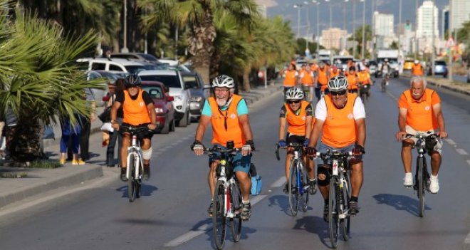 Aktif Şehir ödülü Karşıyaka'nın