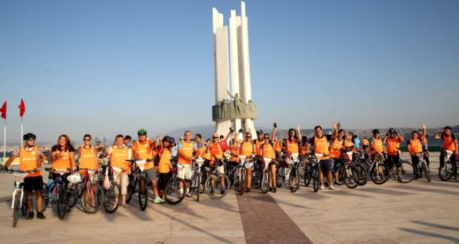 Aktif ve sağlıklı yaşam için pedala bastılar...