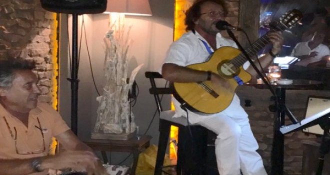 Alaçatı'da Atilla Demircioğlu rüzgarı esti