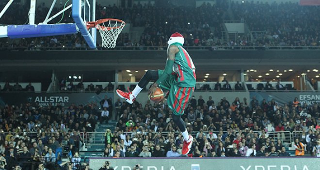 All-Star Smaç şampiyonu Kenny Gabriel