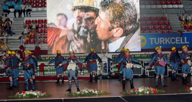 ANADOLU’NUN RENKLERİ KARŞIYAKA’DA BULUŞTU