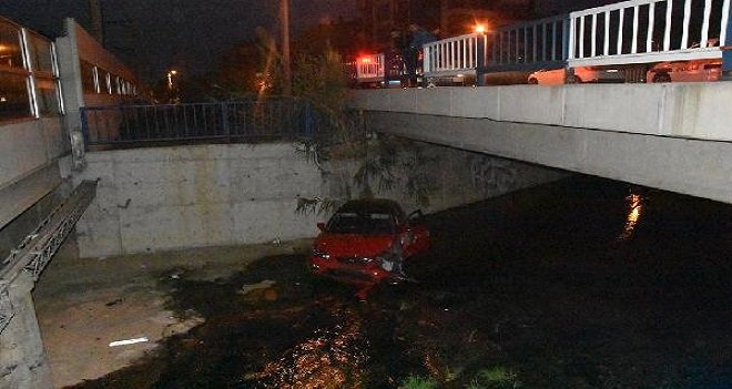 Aracıyla Bostanlı deresine uçtu...
