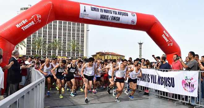 Atatürk için koştular