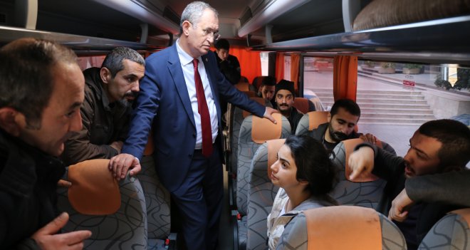 Atila Sertel Grup Yorum üyelerini gözaltında ziyaret etti