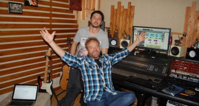 Attila Atasoy ve Ilgaz Bulut finali ''Karşıyakalı'' ile yapacak