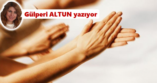 Ayakta alkışlıyorum