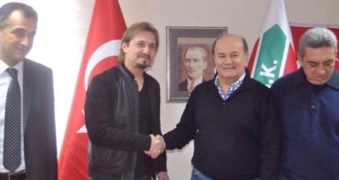 Ayhan Akman Karşıyaka'nın yeni teknik direktörü