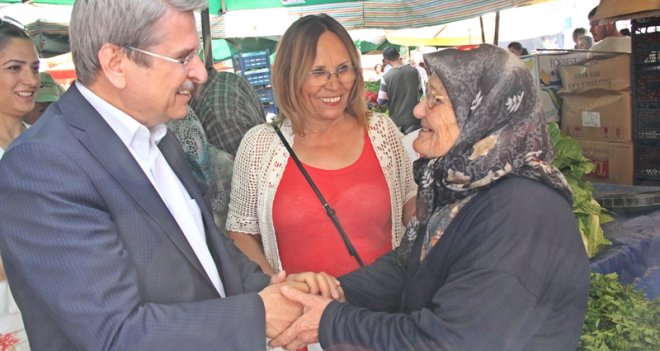 Aytun Çıray: ''İki kabine çıkartacak kadar kadromuz var"