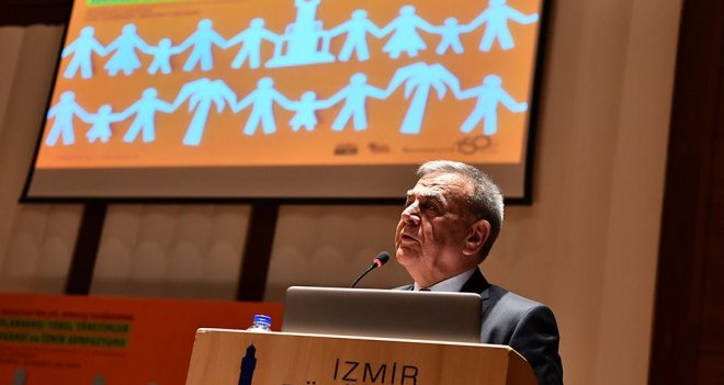 Aziz Kocaoğlu: Ne mutlu ki İzmir'deyiz