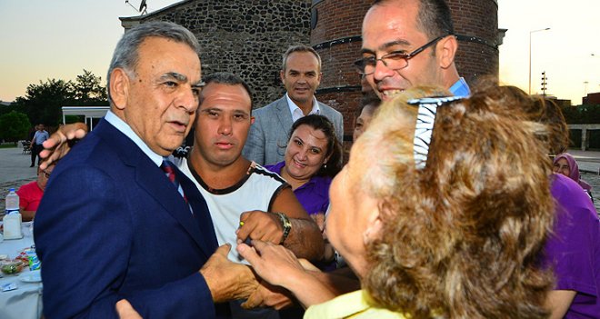 Aziz Kocaoğlu'ndan Gazze mesajı