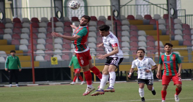 Karşıyaka, lider Somaspor'a farklı kaybetti
