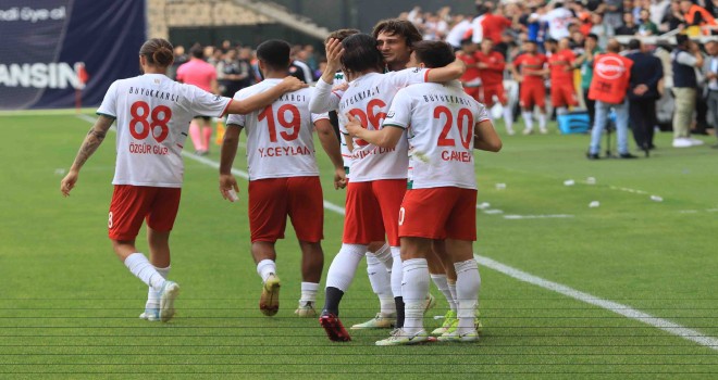 Karşıyaka, Çatalcaspor karşısında