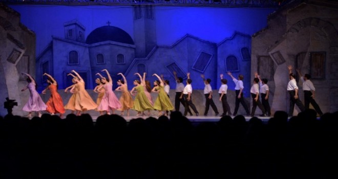 Zorba Balesi Çeşme’yi büyüledi