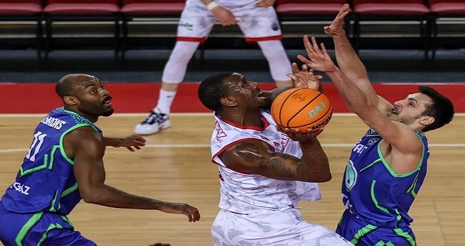 FIBA Şampiyonlar Ligi'nde Kaf Kaf Tofaş'ı geçti
