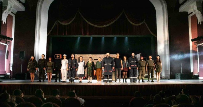 Tarihi Elhamra Sahnesi yeniden açıldı