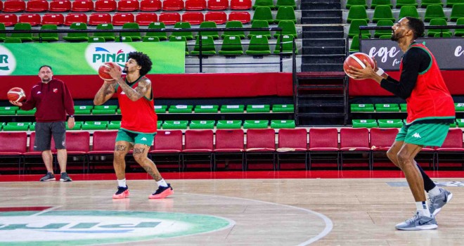 Karşıyaka, Bursaspor'u konuk ediyor