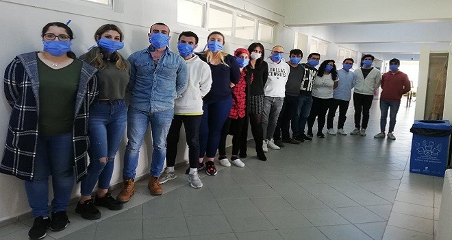 Karşıyaka Halk Eğitim'den vefa grubuna destek timi