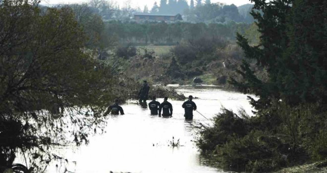 Foça'da selde kaybolan kişiyi arama çalışmaları sürüyor