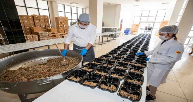 Bir haftada 160 bin 718 kişilik İftar Sofrası bağışı alındı