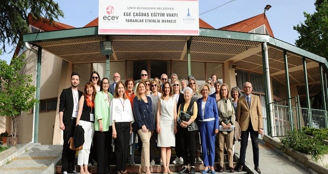 Yıldız İşçimenler Ünsal, EÇEV Başkanlığını bıraktı