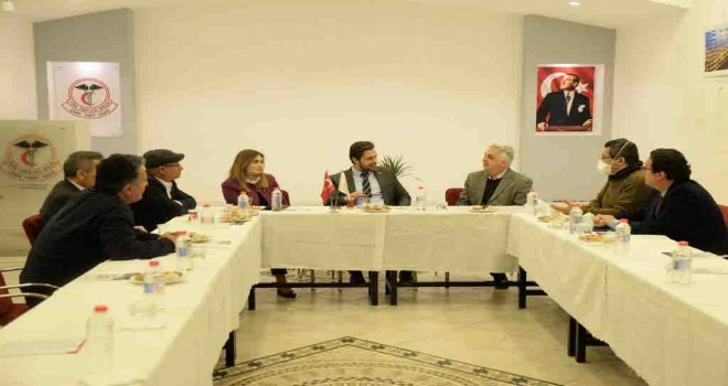 CHP İzmir'den Tabip Odası'na tam destek