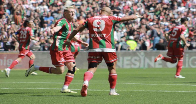 Karşıyaka'da İshak Kurt gol krallığında ikinci oldu