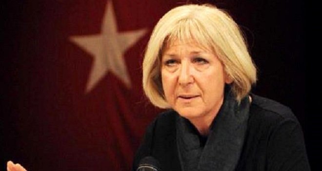 Banu Avar Karşıyaka'ya geliyor...