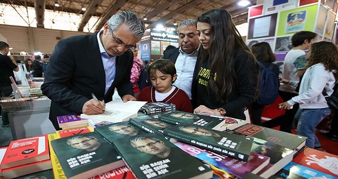 Başkan Akpınar Marmaris'te kitabını imzalayacak...