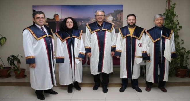 Başkan Akpınar, yüksek lisansını tamamladı...