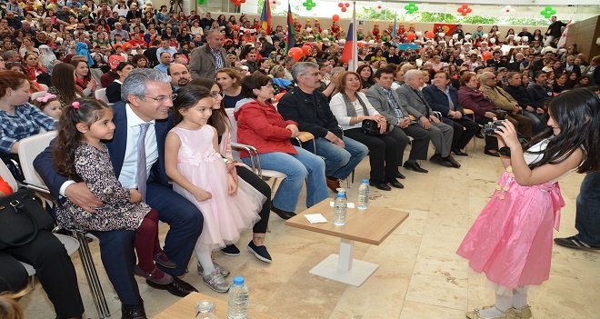 Başkan Akpınar'ın çocuk sevgisi...