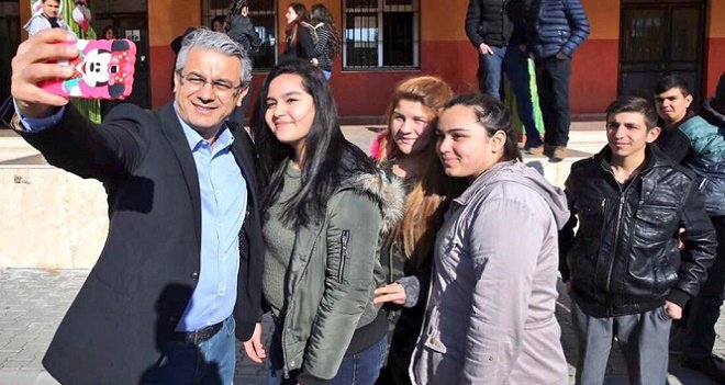 Başkan Akpınar'ın okul ziyaretleri devam...