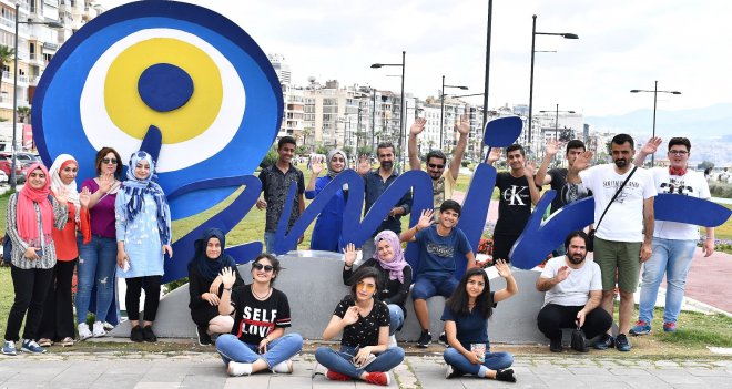 Başkan Kocaoğlu Batmanlı 15 lise öğrencisini misafir etti