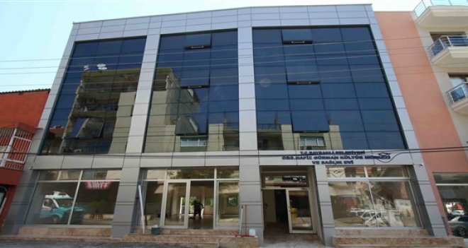 Bayraklı Belediyesi kültür merkezi ve sağlık evini açıyor