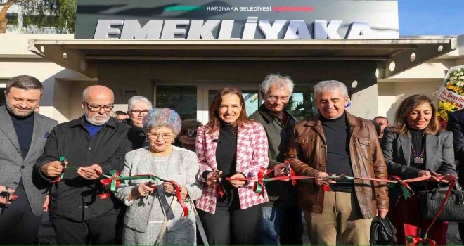 Karşıyaka'da Emekli Yaka açıldı