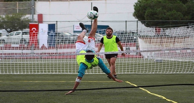 Ayak Tenisinde final günü...