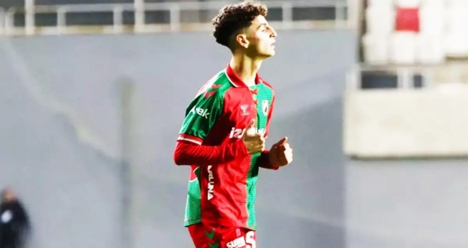 Kaf Kaf'ın yeni umudu Adem