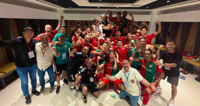 Karşıyaka ilk haftayı kazasız geçti