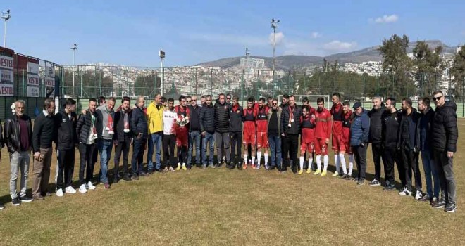 Göztepeli taraftarlardan Karşıyaka'ya ziyaret