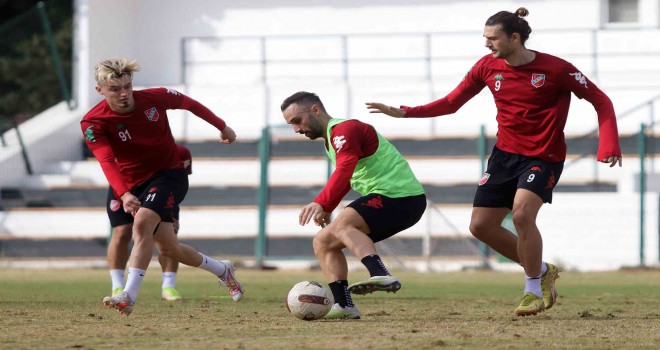 KSK, Çeşme'de kampa girdi