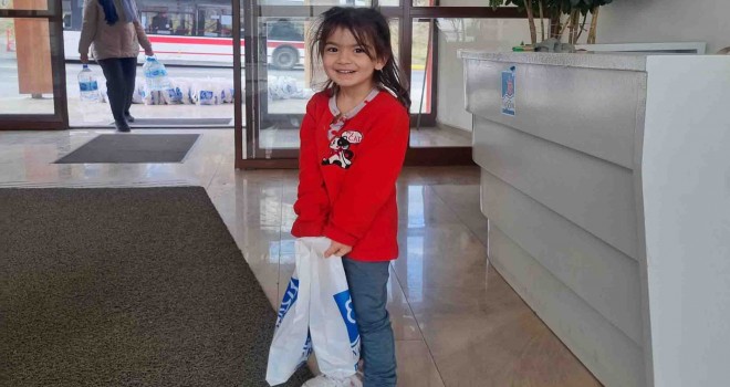 Narlıdere'de öğrencilere beslenme desteği başladı