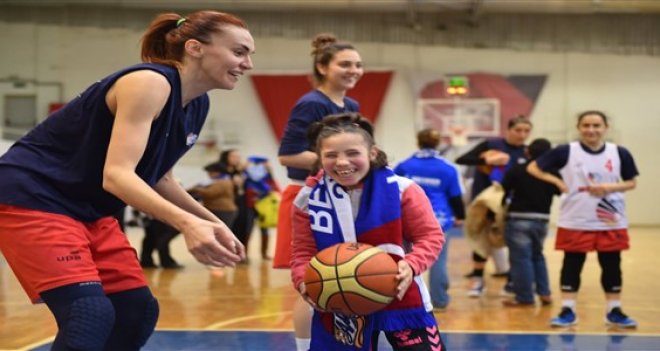 Becker 35 Albatros, 'Özel' çocuklara unutulmaz bir gün yaşattı