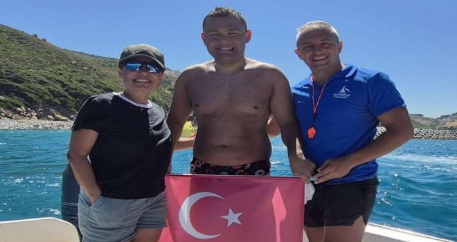 Ultra maraton yüzücüsü Tuna'dan bir tarihi başarı daha